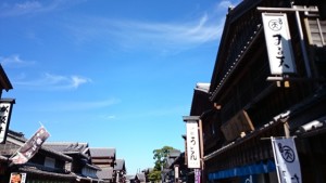 5cdbd62021ef32ee42043f54ff842123_s