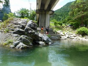 滋賀の川遊びスポット!深山キャンプ場まとめ!
