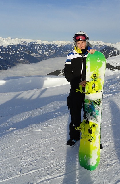 スキースノーボードウェア　グローブ　ネッグウォーマー　サングラス　ニット帽　一式